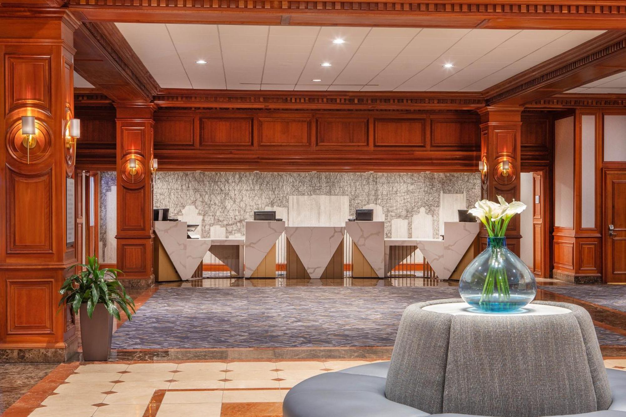 Hotel Sheraton Music Airport