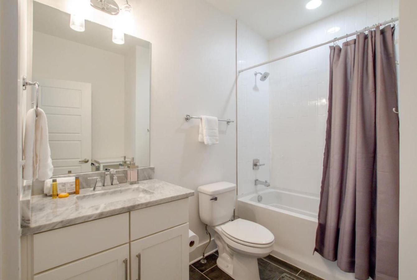 Charmer The Nations Big Luxury