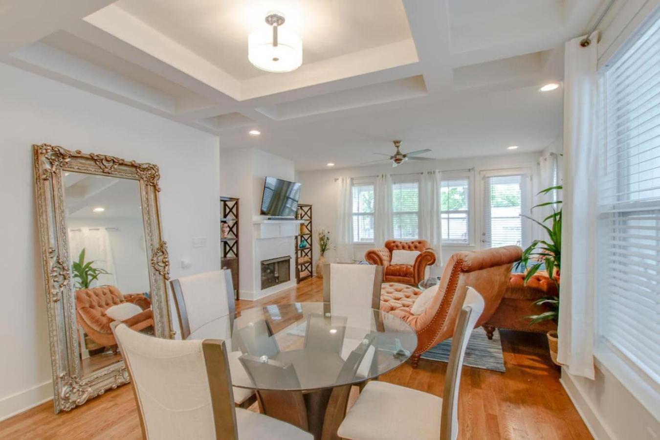 Holiday home Charmer The Nations Big Luxury