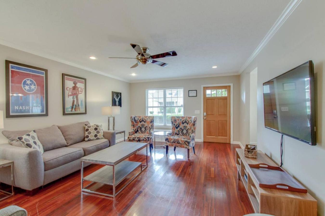 Metropolitan Huge Private Backyard * Nashville