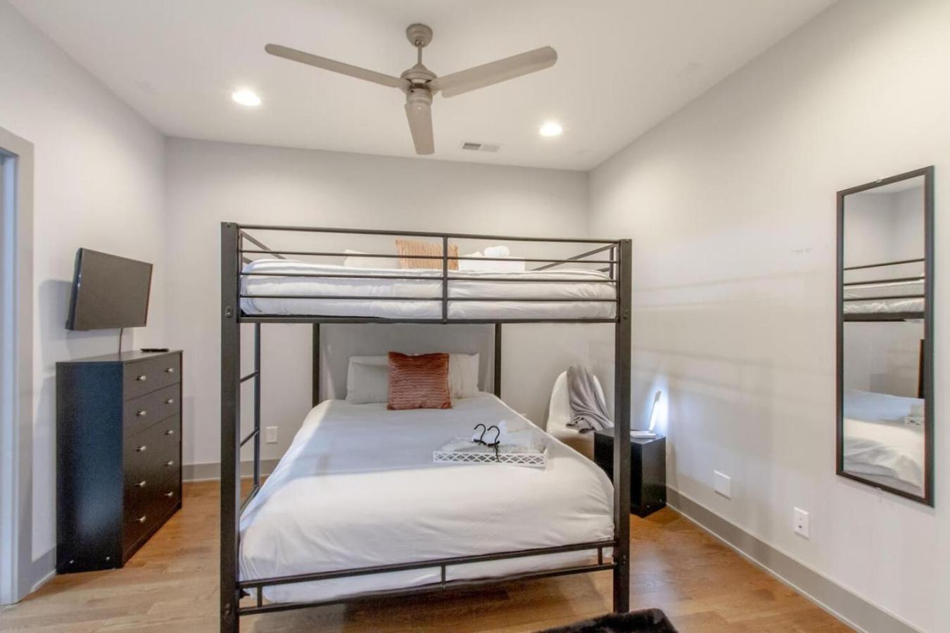 Music Finest In Edgehill 2500 Square Feet Nashville