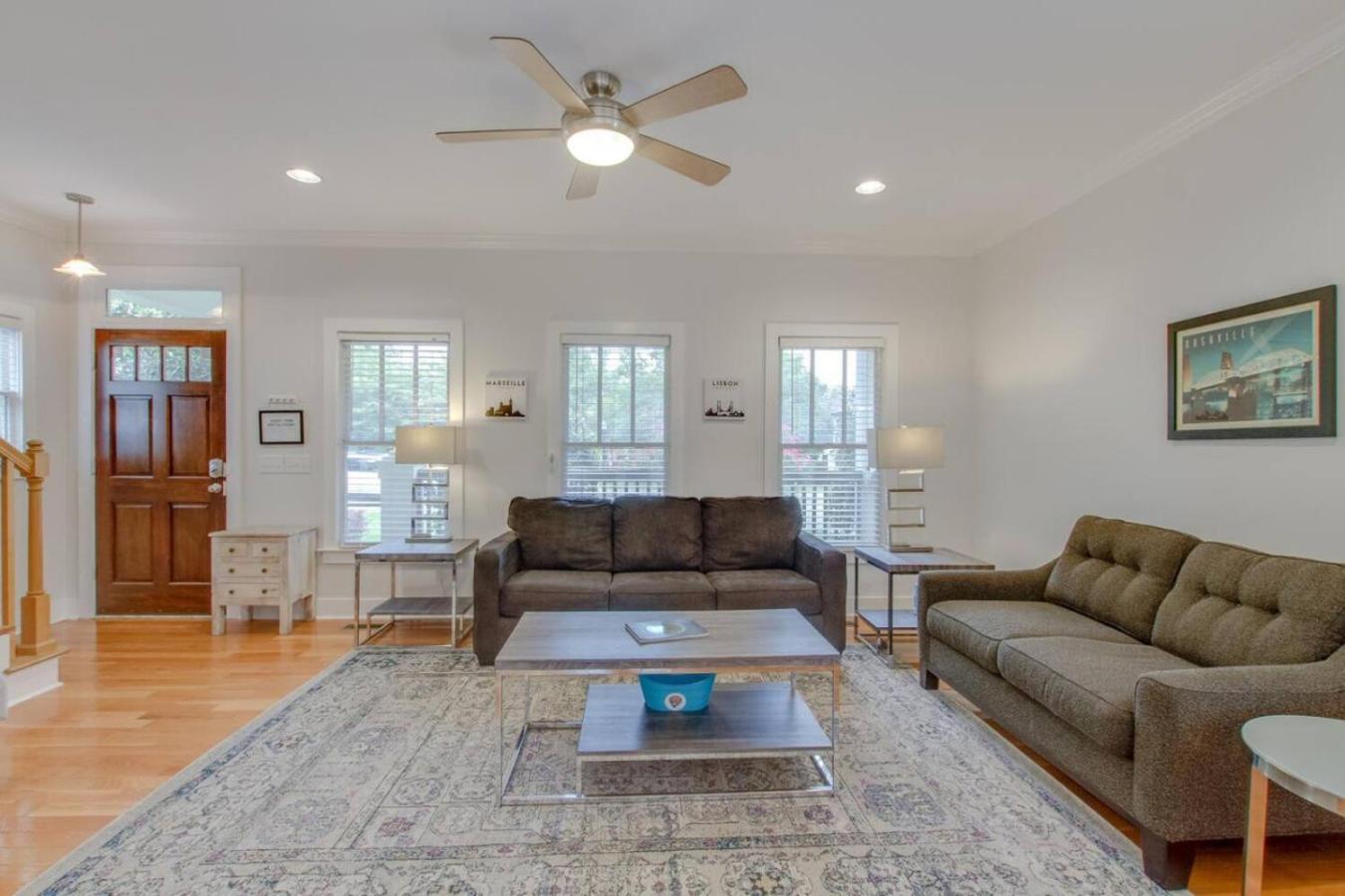 Southern Comfort Huge Private Backyard Holiday home Nashville