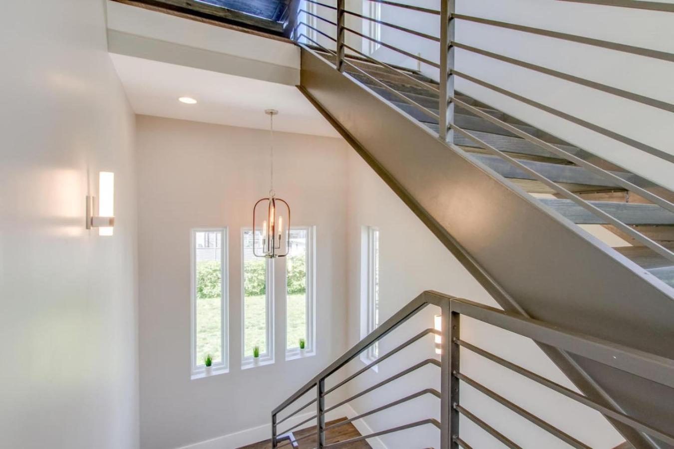 Spacious Gulch Retreat Super Skyline Views Holiday home *
