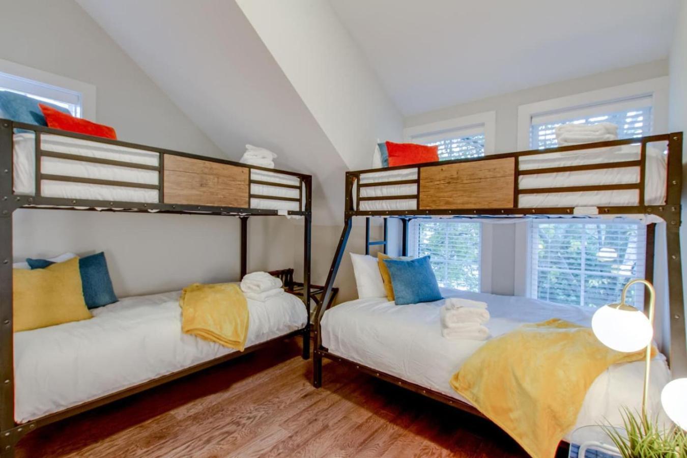 Holiday home Superb Luxury Big And Gorgeous Comfy Beds *