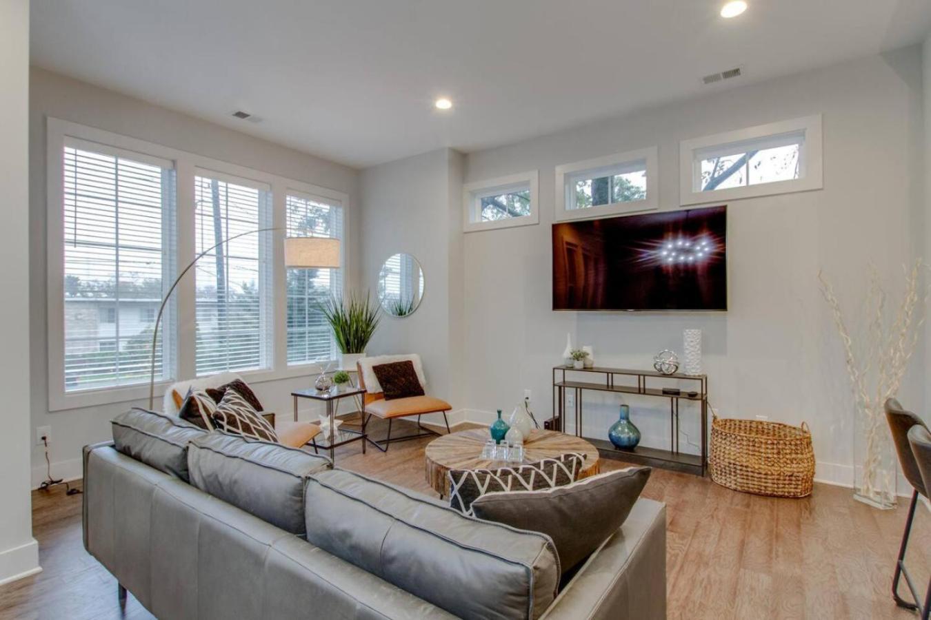 Superb Luxury Big And Gorgeous Comfy Beds Holiday home Nashville