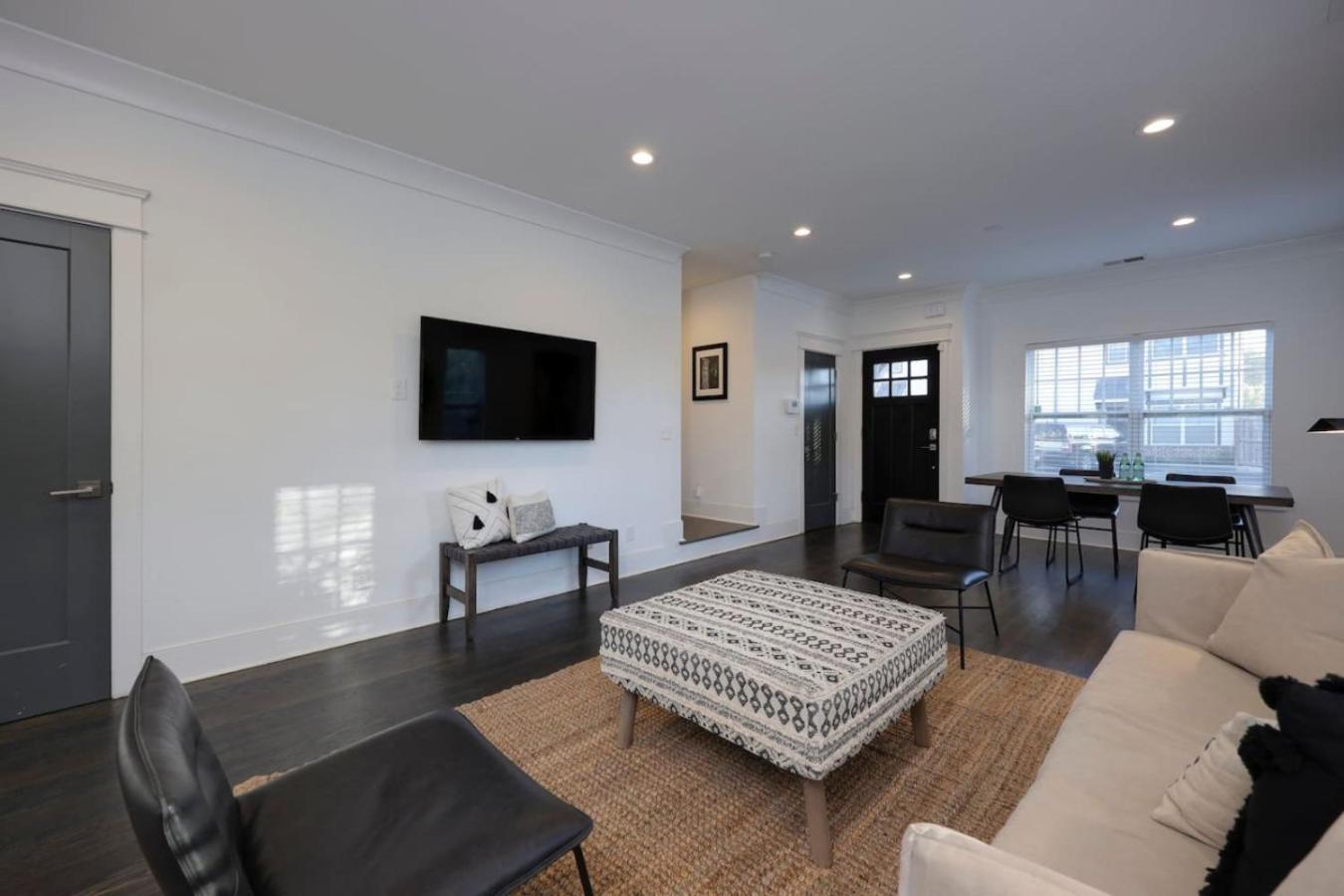 Luxurious Townhome Music Group Retreat * Nashville