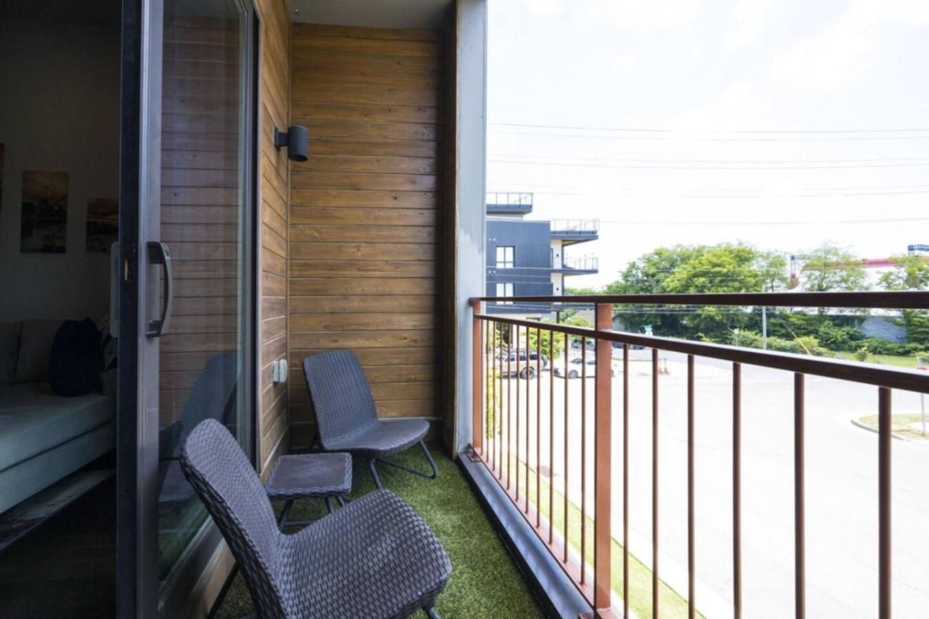 Nashvilla Townhome Gigantic Rooftop Pure Luxury Holiday home Nashville