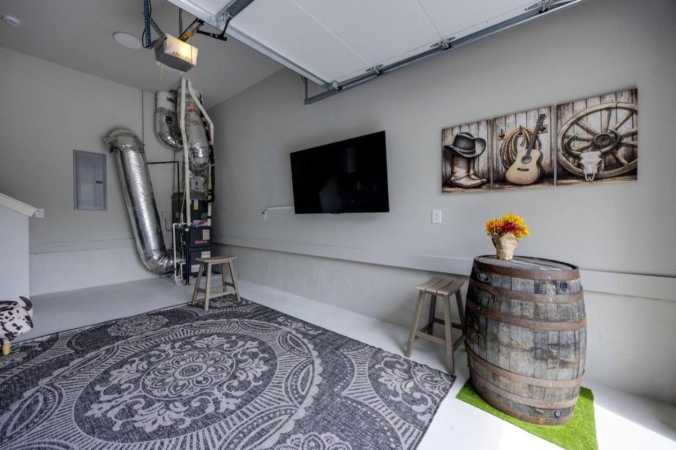 Tennessee Whiskey Townhome 4bd 4.5bth