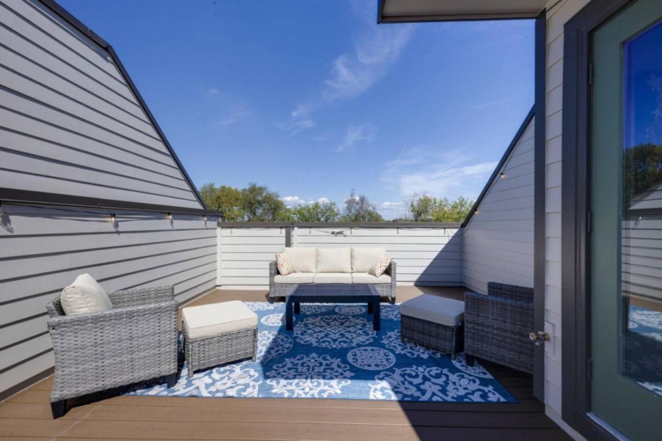 Tennessee Whiskey Townhome 4bd 4.5bth *