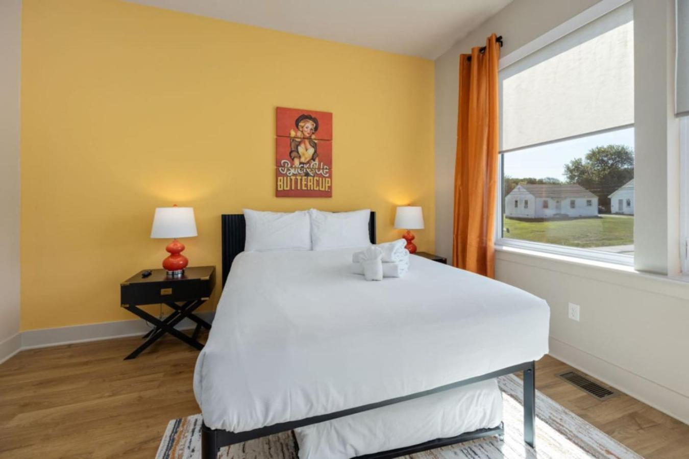 Cowgirl Up 4bd 4.5bth Rooftop Views *