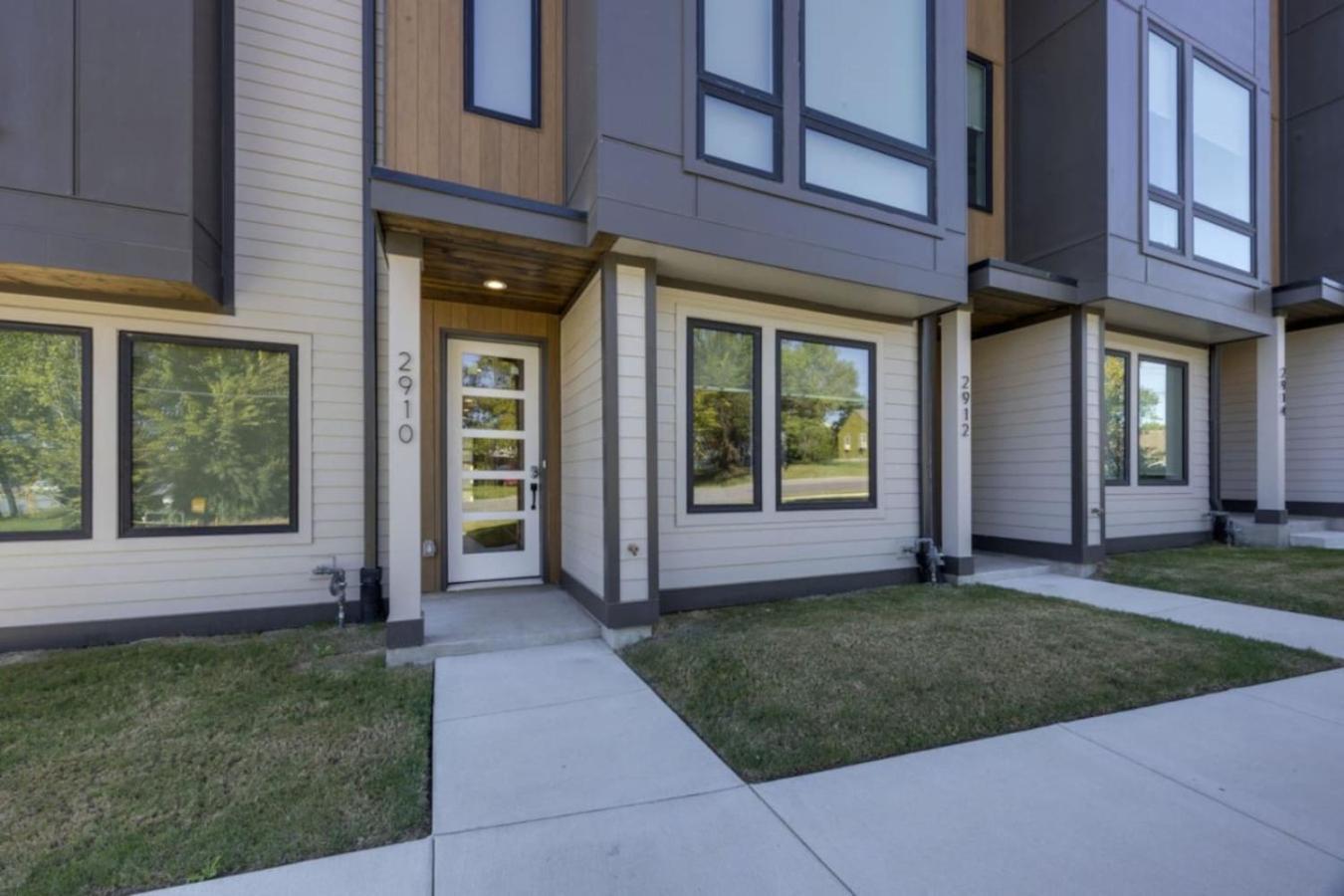 Cowgirl Up 4bd 4.5bth Rooftop Views Holiday home