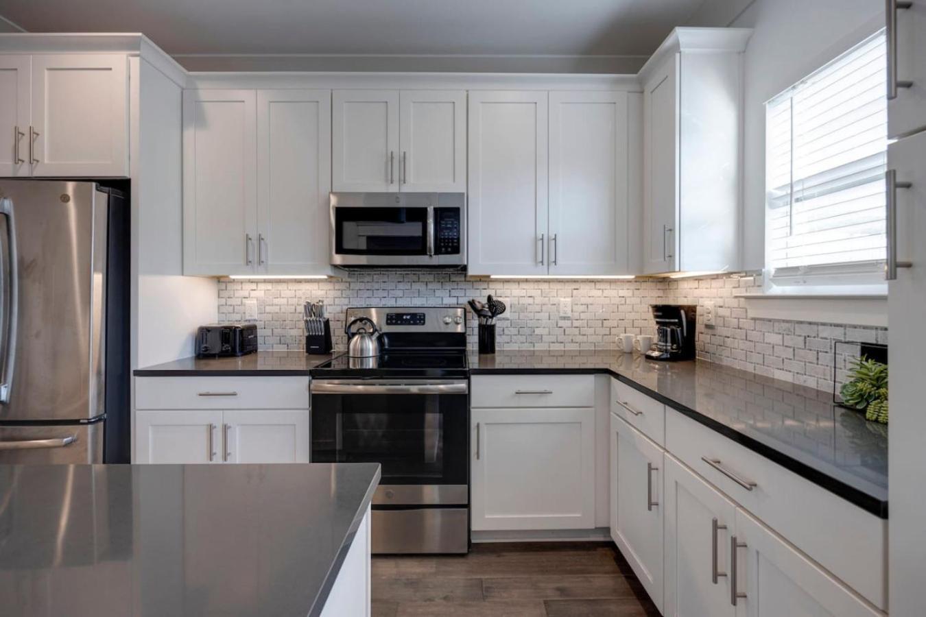 Holiday home Beautiful Townhomes 2 Units With Outdoor Patios Nashville