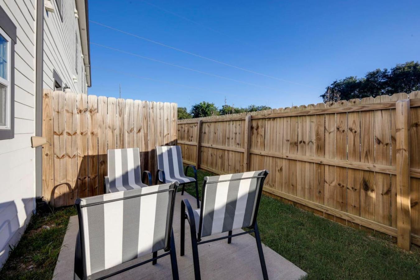 Holiday home Minutes To Broadway Alluring Gated Townhome Nashville