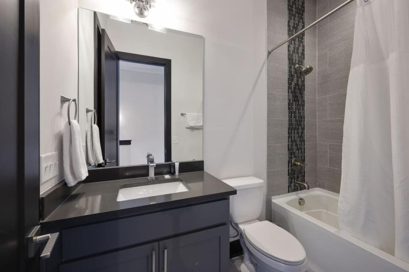 Two Townhomes Blue Dreams And Rustic Elegance *