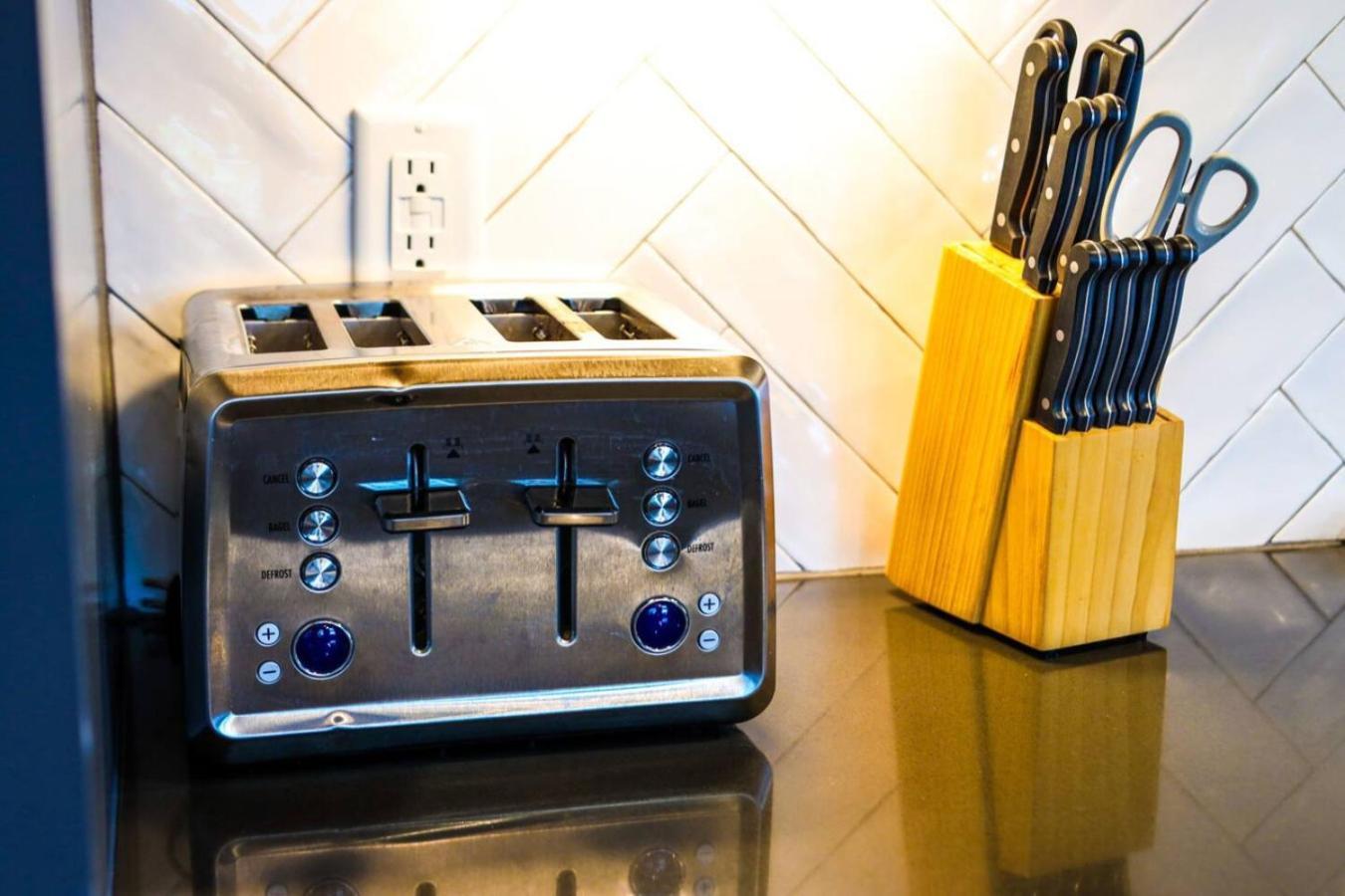 Two Townhomes Blue Dreams And Rustic Elegance Holiday home Nashville