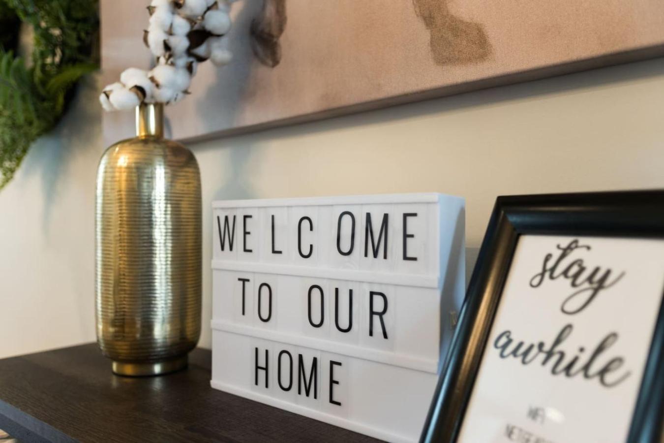 Holiday home Superstar Ultra Luxury Minutes To Downtown *