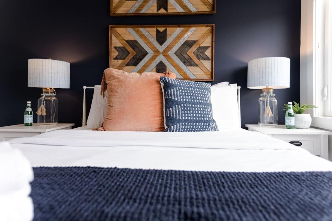 Holiday home Superstar Ultra Luxury Minutes To Downtown *