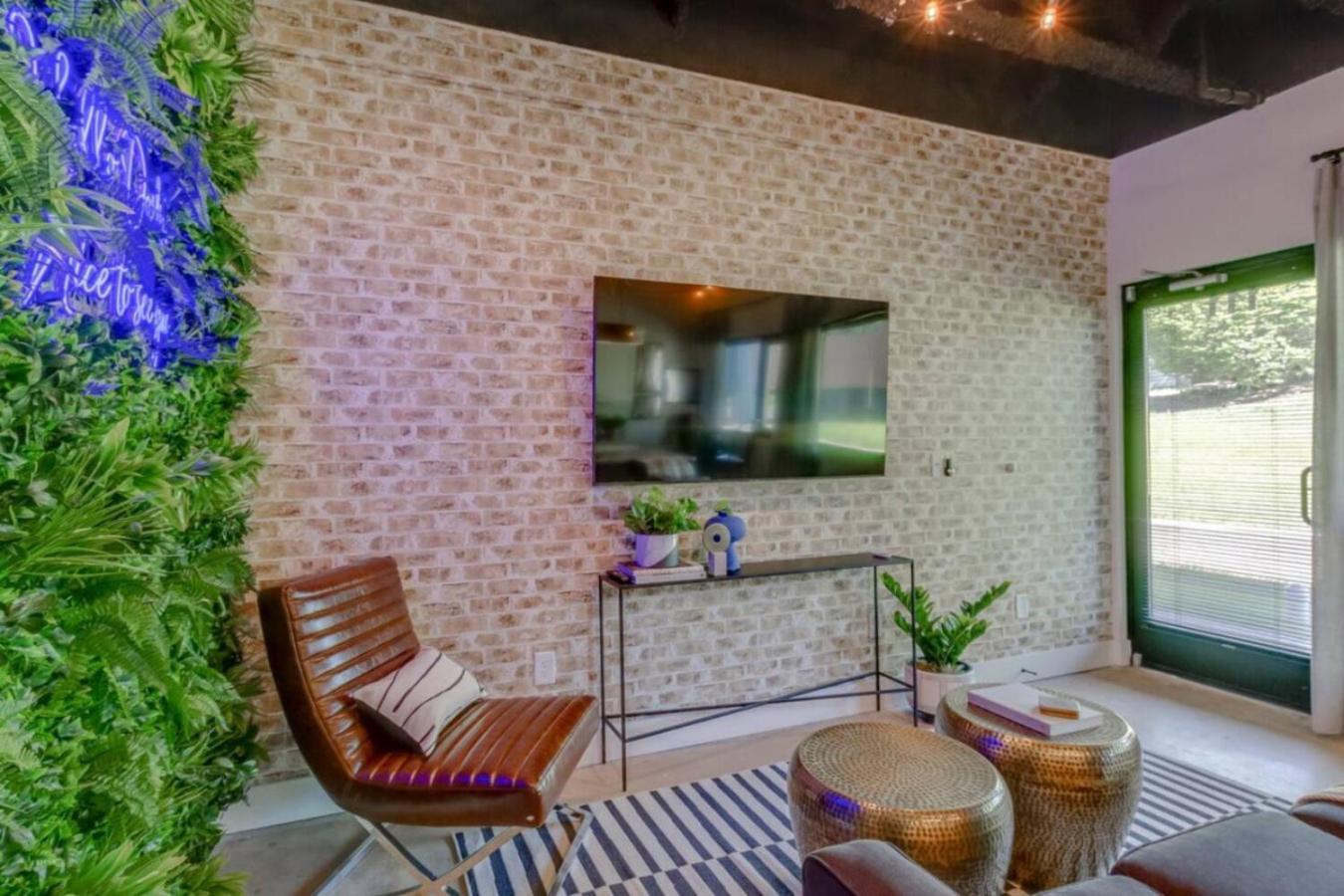 Stylish Haven In South Nashville
