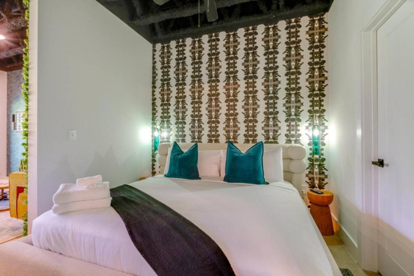 Apartment Vibrant Retreat - South