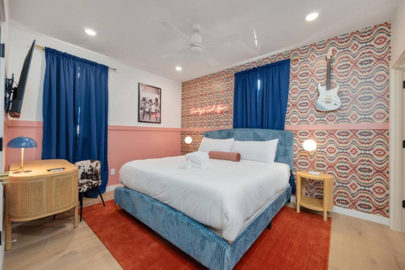 Music Row Country Retreat Balcony And Hot Tub * Nashville