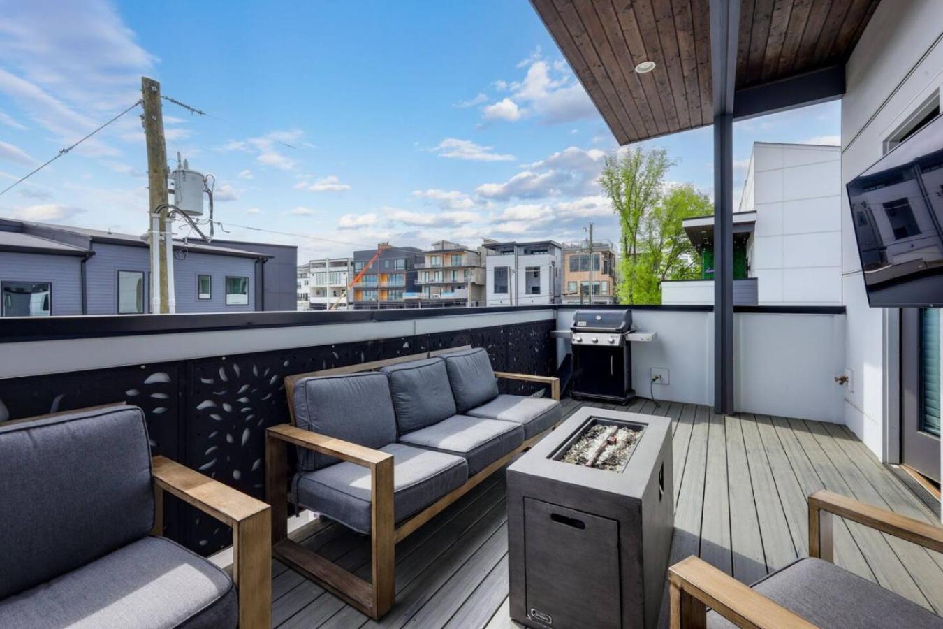 Two Townhomes- Rooftop Lounge- Hot Tub- Views Nashville