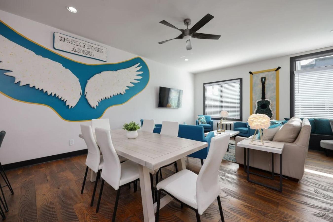 Two Townhomes- Rooftop Lounge- Hot Tub- Views *