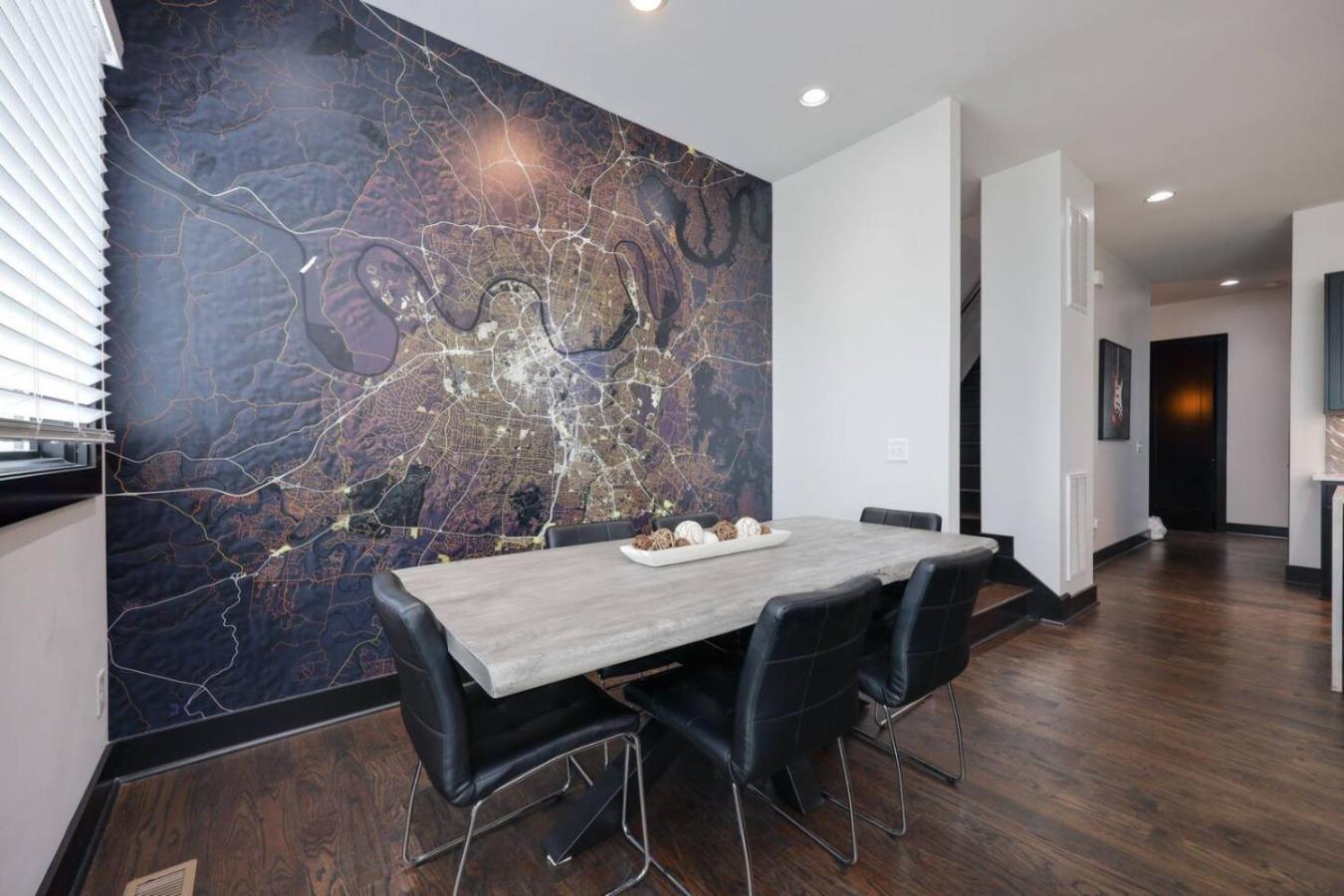 Two Townhomes- Rooftop Lounge- Hot Tub- Views *