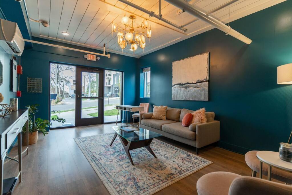 Apartment West End 4 Bd,4bath Walk To Bars-close To Broadway