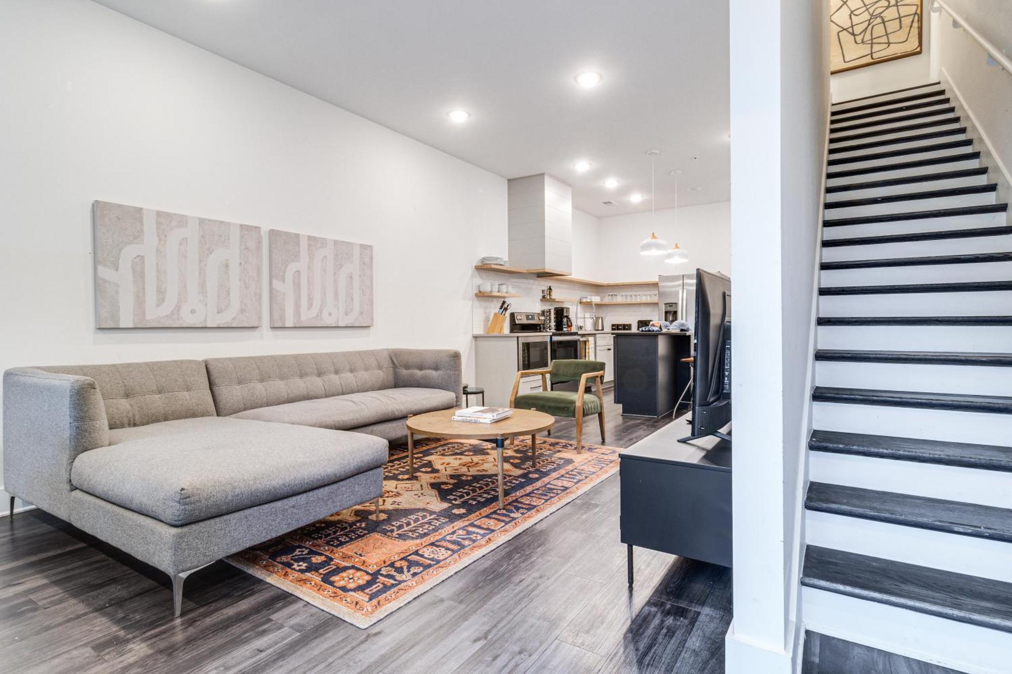 Apartment The Grove By Avantstay