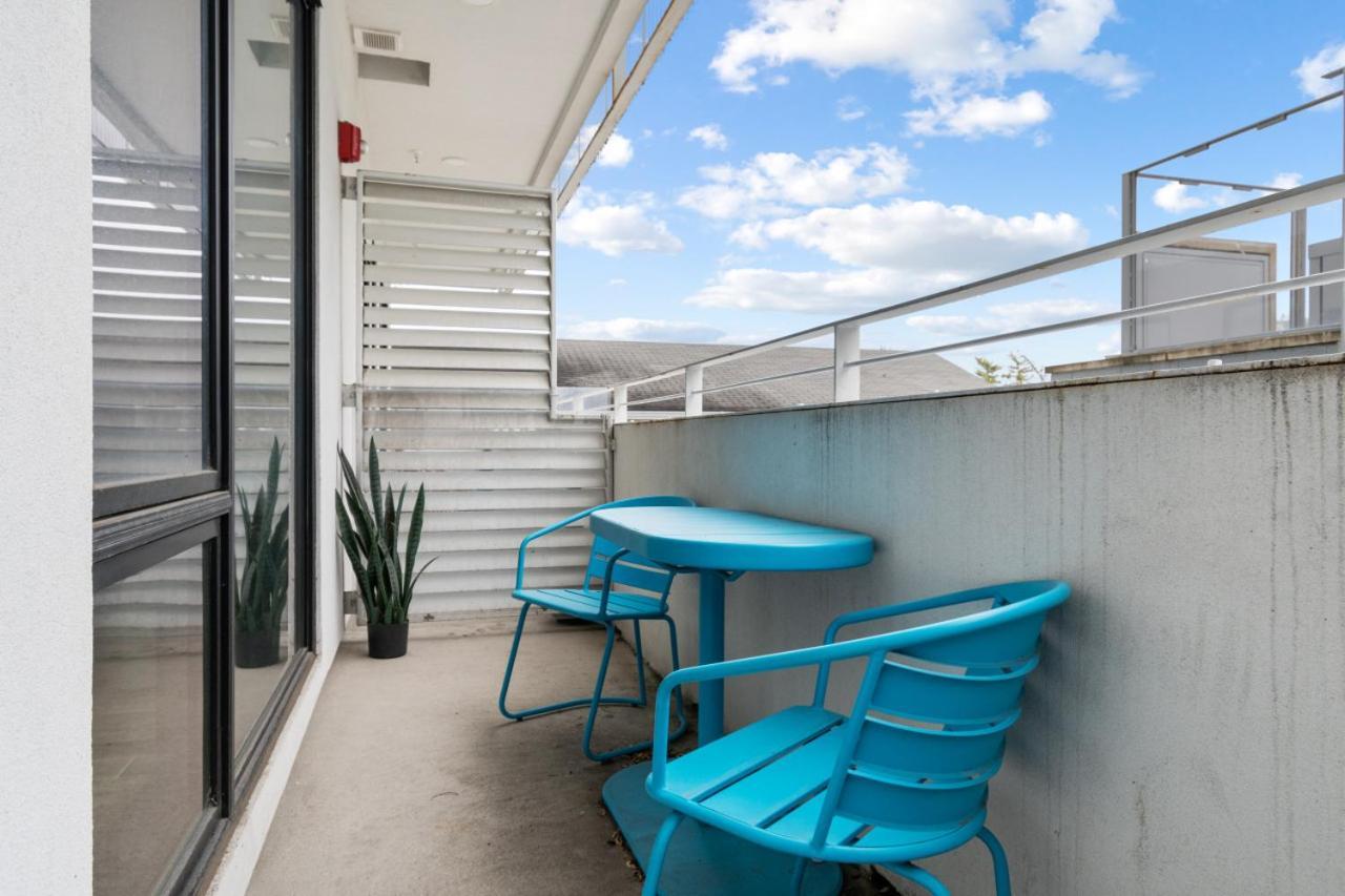 Illume New Modern Downtown Views With A Pool Holiday home Nashville