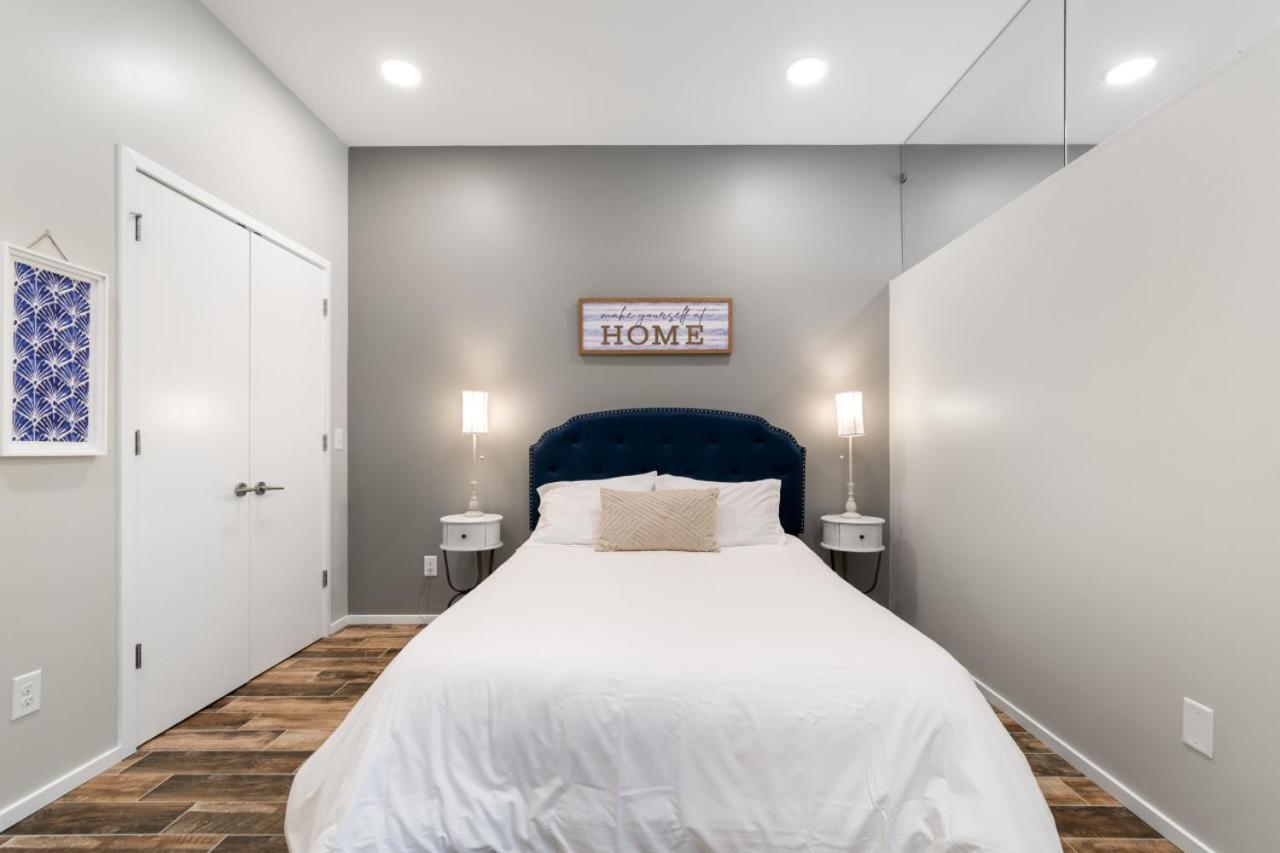 Holiday home Illume New Modern Downtown Views With A Pool
