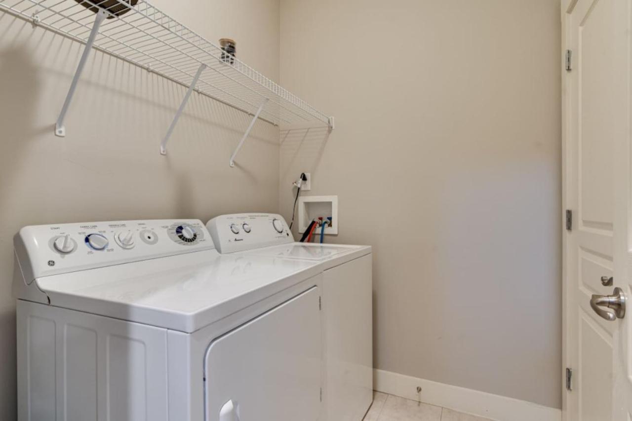 Holiday home I Near Music Row Free Parking