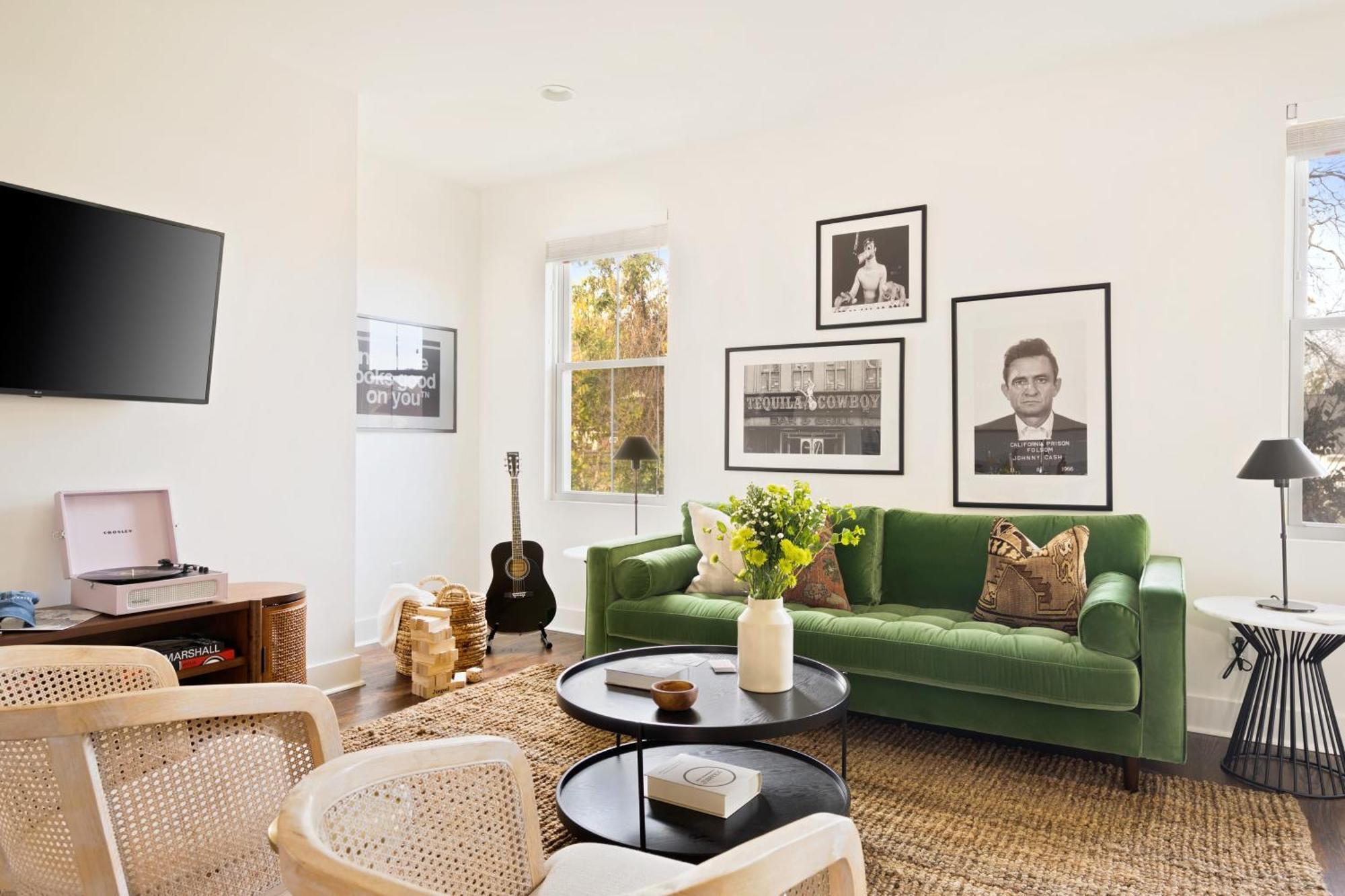 Holiday home Hart 9 By Avantstay Gorgeous Town House W Modern Amenities In Nashville