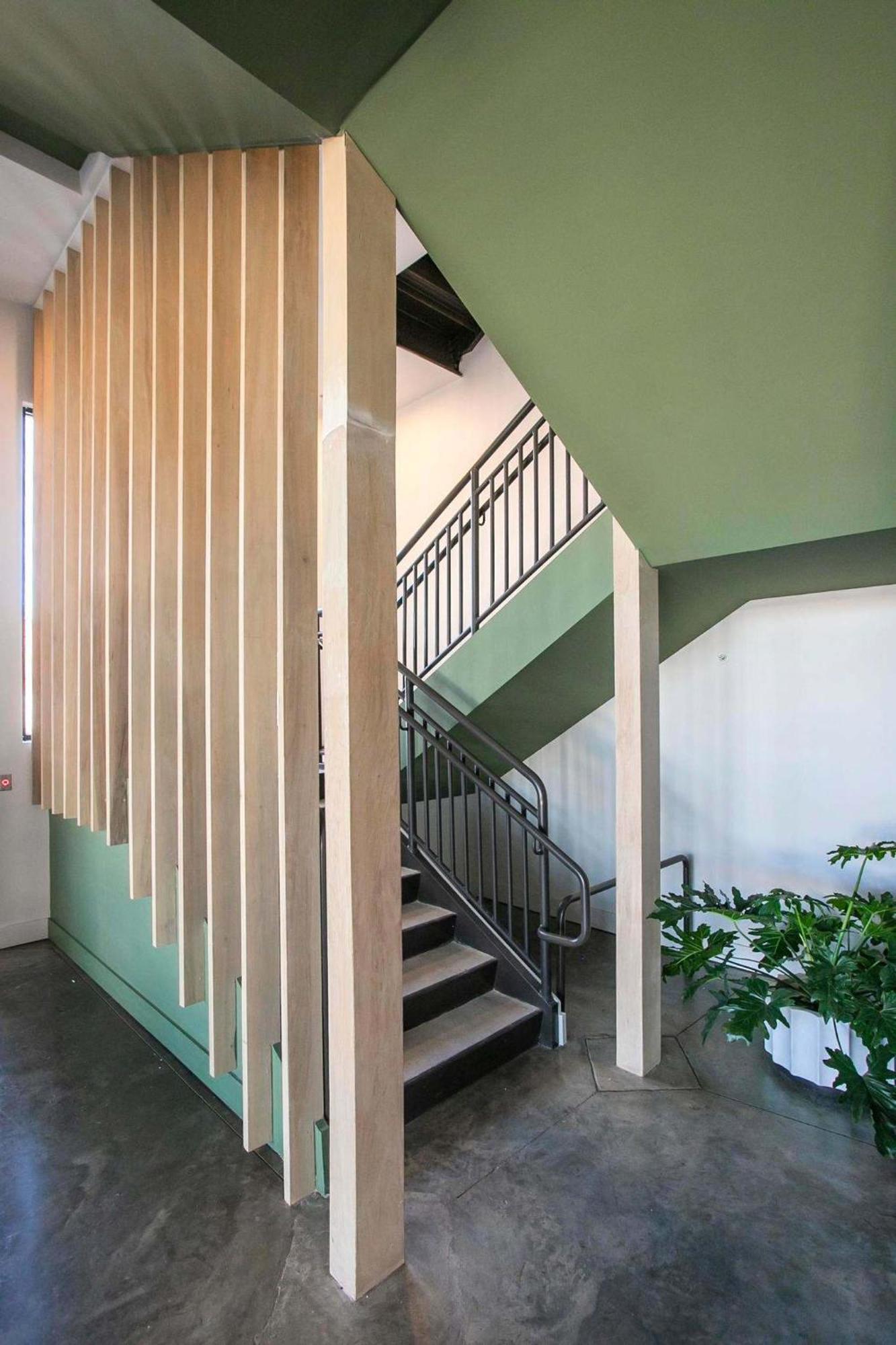 Chic 2br With Loft In East Nash Sleeps 6 Apartment Nashville
