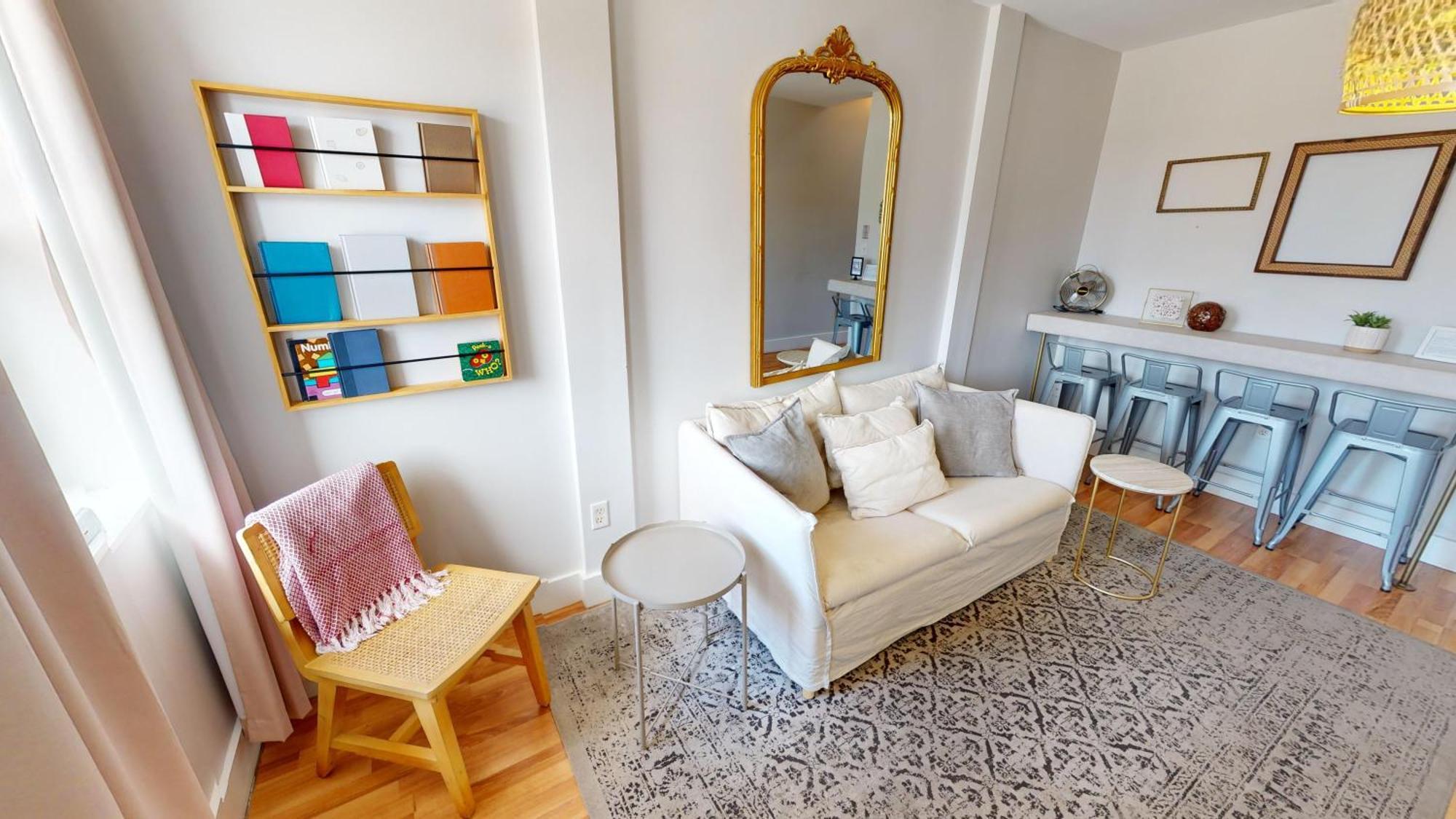 Apartment Humphreys St *