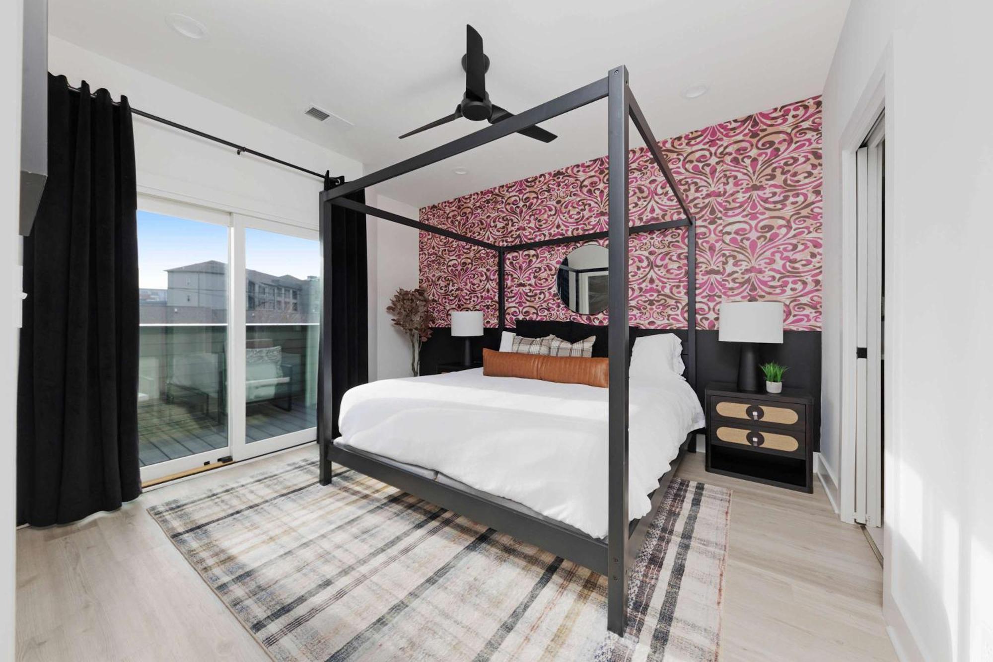 Holiday home The Bluestem - Stylish Design, Rooftop With Firepit! Nashville