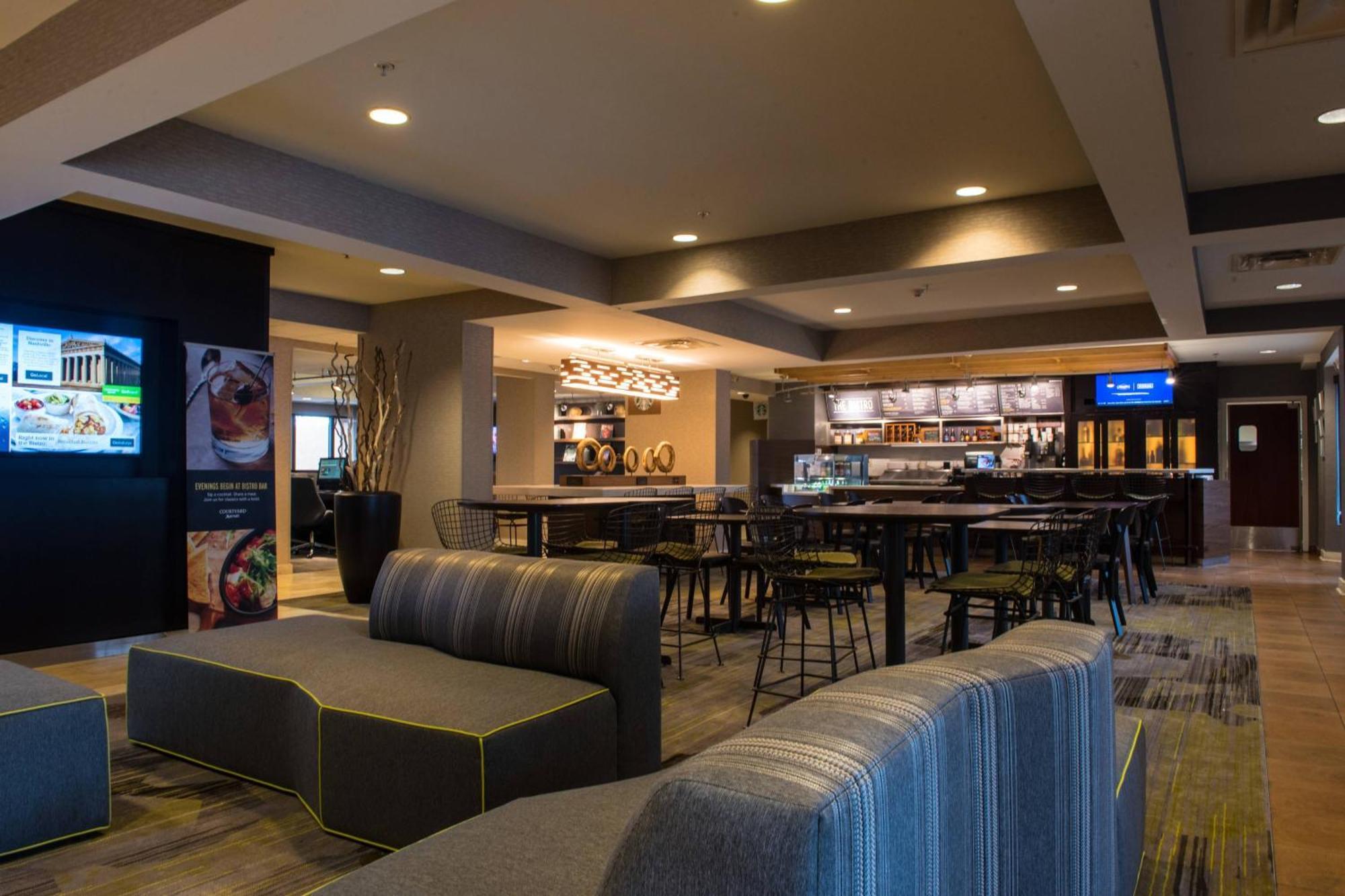 Courtyard By Marriott At Opryland 3* Nashville