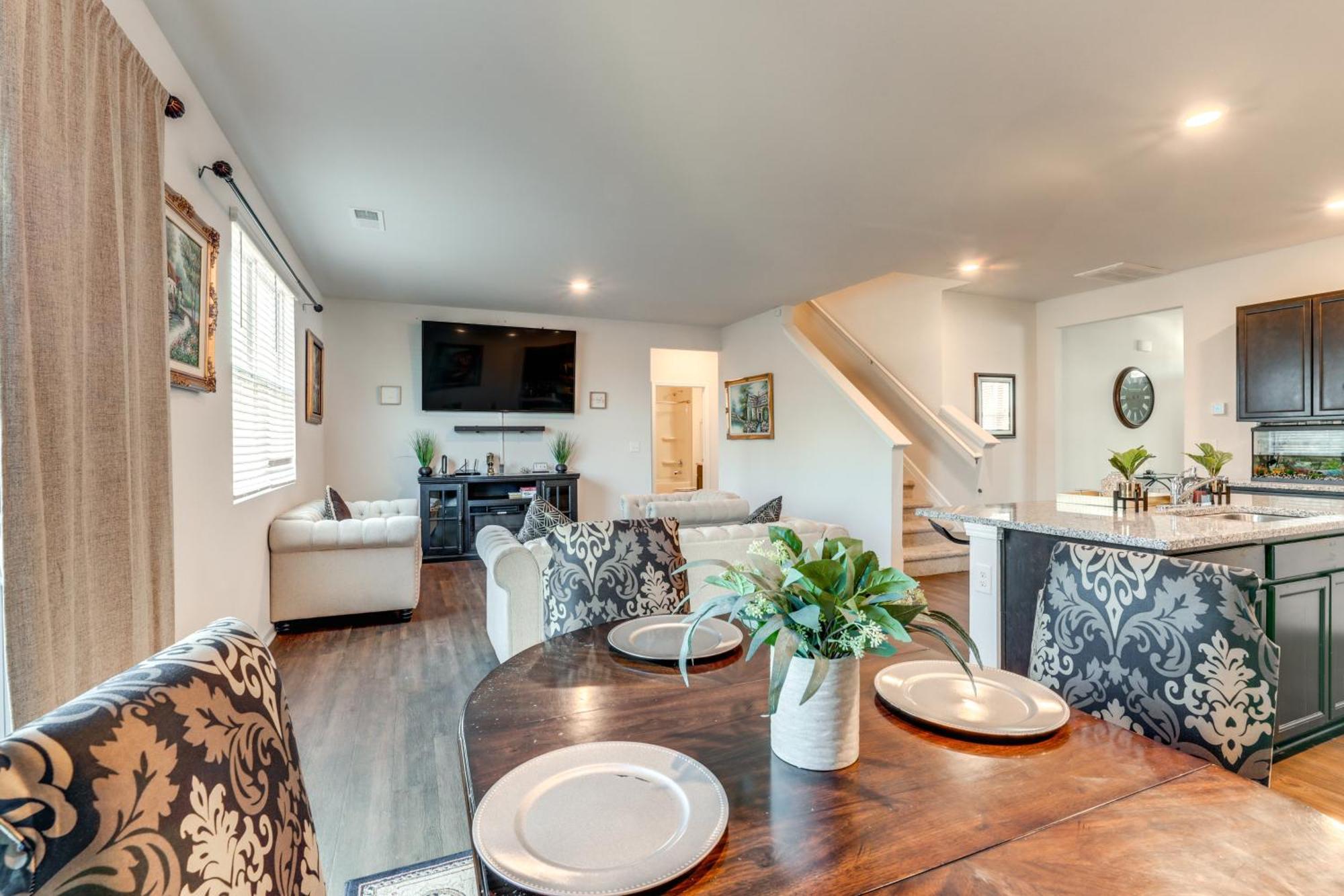 17 Mi To Dtwn Family-friendly Gem Holiday home Nashville