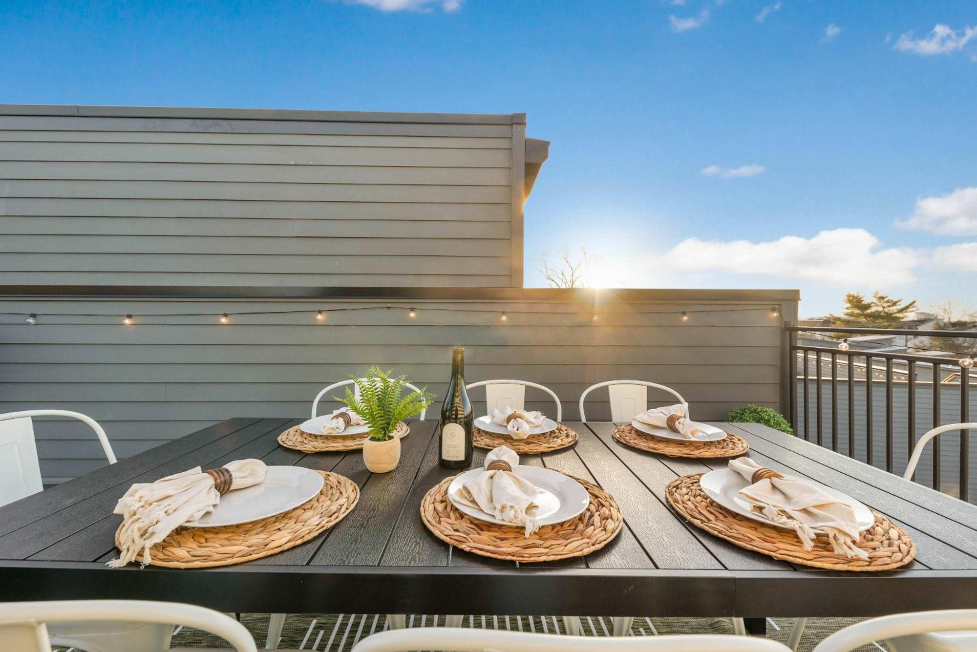 Holiday home The Sunflower - 2 Mile To Broadway & Rooftop Patio Nashville