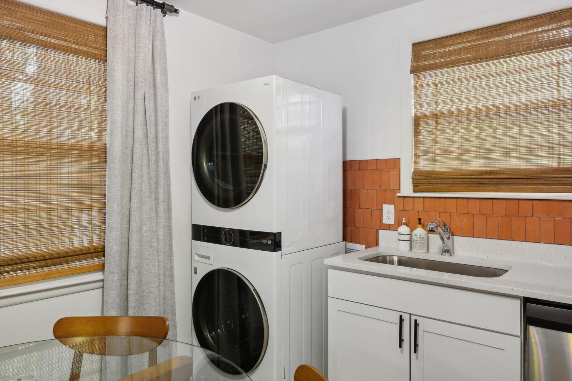 Vibey Units In Duplex #a & #b Nashville