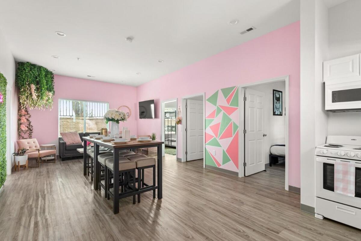 Apartment Unit 106 Stylish With Free Parking And Close To Downtown