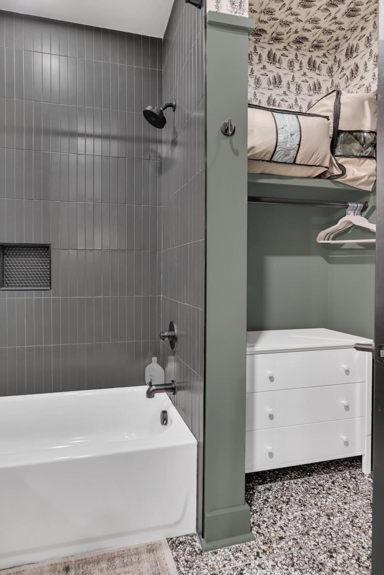 The Lounge Close To Broadway Apartment *