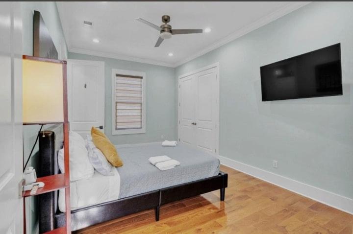 Holiday home Downtown Luxury, Sleeps 6 At Downtown