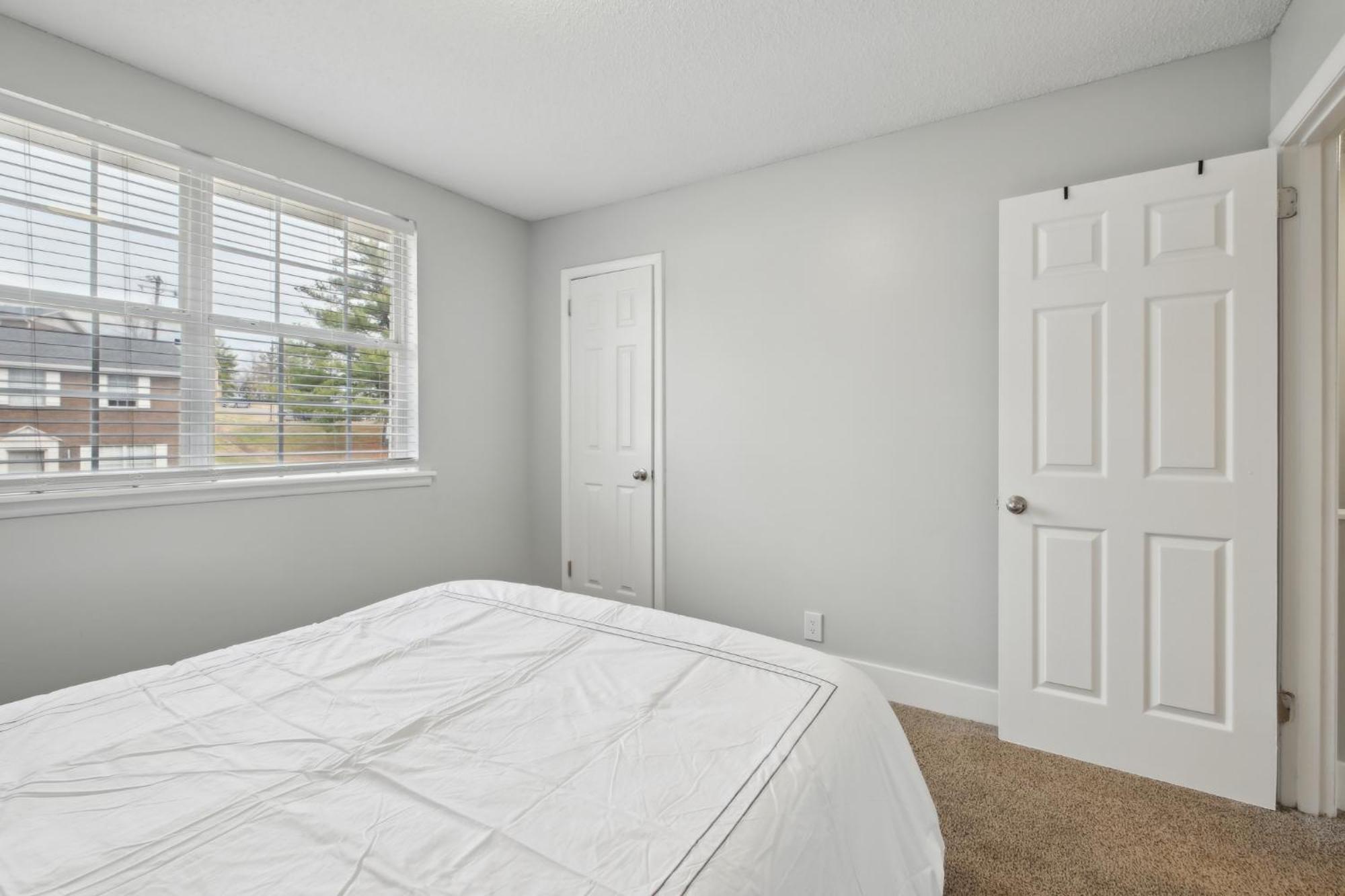 Apartment Brentwood U4 I Cozy & Comfy I 2bd I Free Parking *