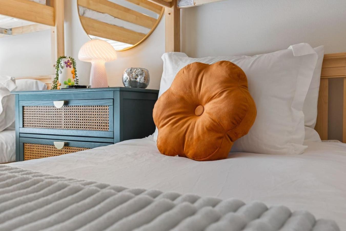 Fun And Fabulous - Walk To Bars, Coffee And Restaurants Nashville