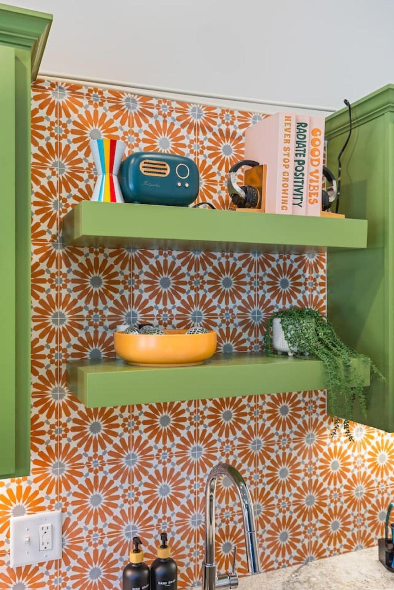 Holiday home Fun And Fabulous - Walk To Bars, Coffee And Restaurants