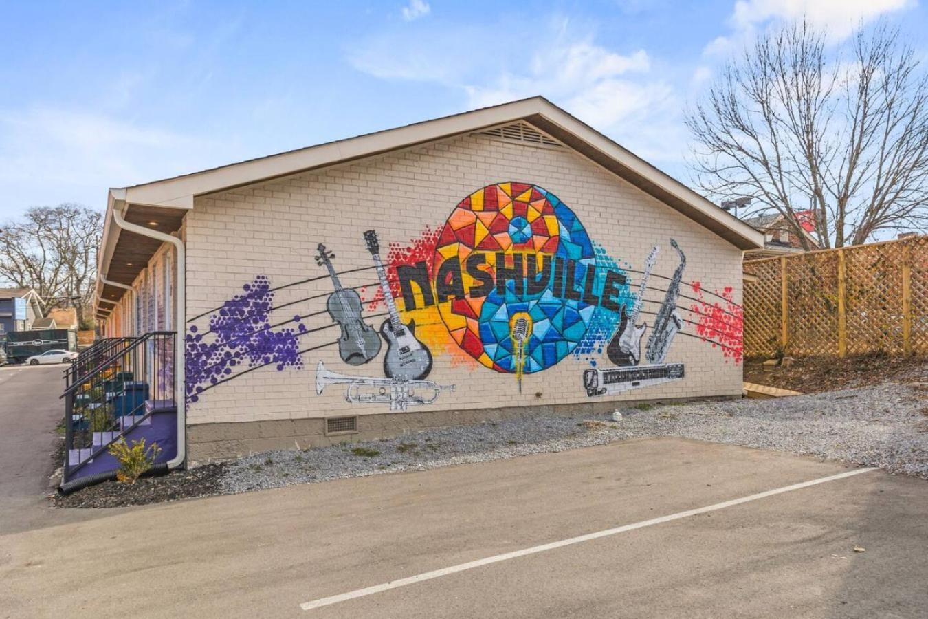 Holiday home Barbie Dream - Near Restaurants, Coffee And Bar Nashville