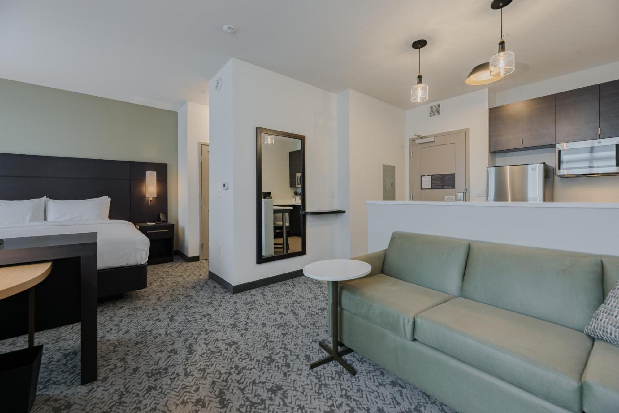 By Marriott Metro Center Nashville