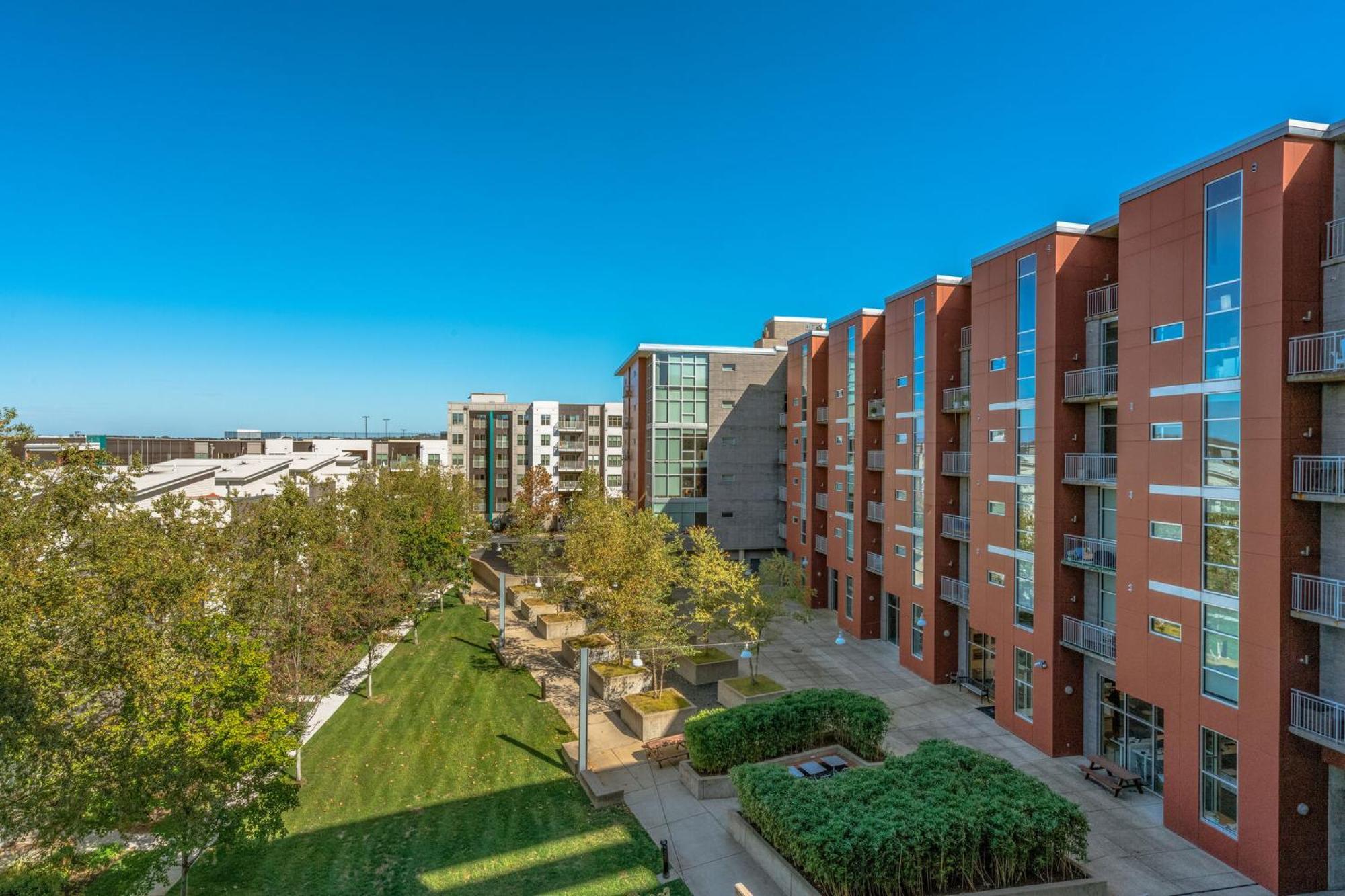 Holiday home 5m403- Traveler's Haven 1bd 1-5b 2 Story East Nashville