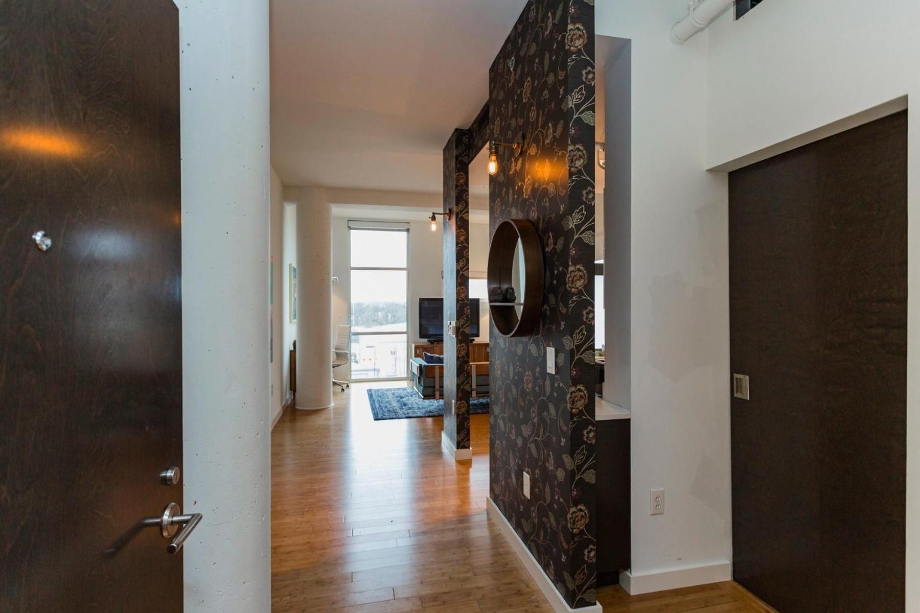 Artsy Retreat 30day Min W Wifi Ac Parking Tv Furnished Rooftop 3455 Holiday home
